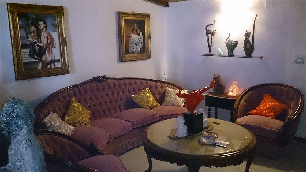 アレネッラ イル ミルト エ ラ ロサ Bed & Breakfast エクステリア 写真