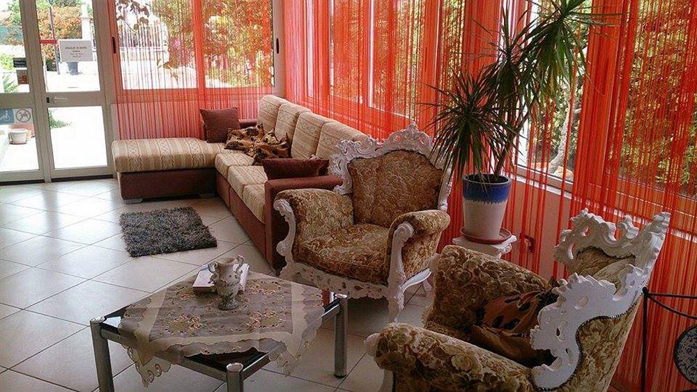 アレネッラ イル ミルト エ ラ ロサ Bed & Breakfast エクステリア 写真